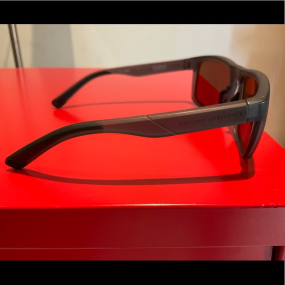 Henrik Stenson Sunglasses - Picture 5 of 5